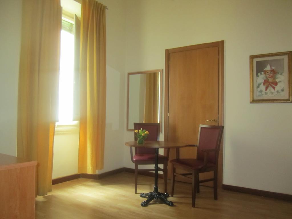 Hotel Savonarola Florence Phòng bức ảnh